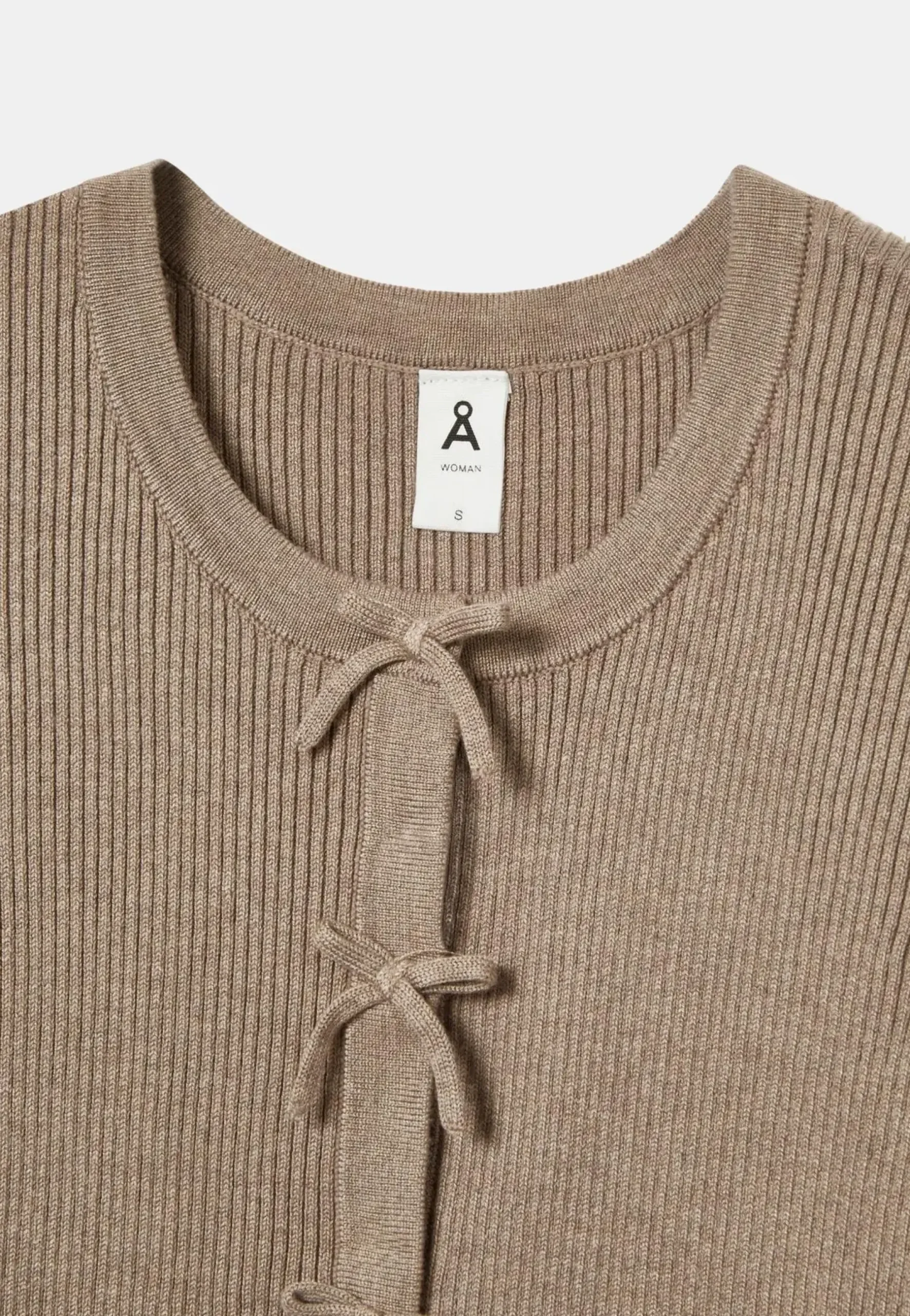 Inga neuletakki Neuleet