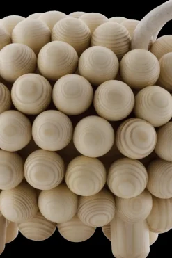 Aarikka Koriste-esineet<Juhlapässi veistos 24 x 16,5 cm, lakattu puu