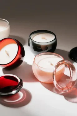 Aarikka Tuoksukynttilät<Oodi nautinnolle tuoksukynttilä