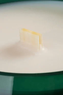 Aarikka Tuoksukynttilät<Oodi voimalle tuoksukynttilä