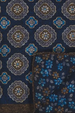 Amanda Christensen Pukuasusteet<Double Face -taskuliina