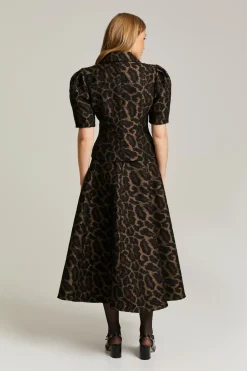 Andiata Bleiserit Ja Jakut<Ivona bleiseri