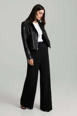 Andiata Takit<Josita nahkatakki