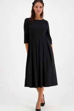 New Julitta mekko Mekot