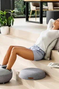 Beurer Kivunlievityslaitteet<Shiatsu-jalkahieroja FM120 2-in-1