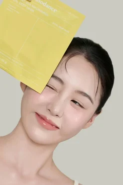 Hot Radiant Vita Niacinamide Real Deep Mask kasvonaamio Korealainen Ihonhoito