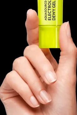 Best Aquasource+ Electrolyte Dewy Gel kasvogeeli 30ml Kasvojenhoito
