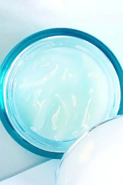 Hot Aquasource Moisturizing Eye Cream silmänympärysvoide 15 ml Kasvojenhoito