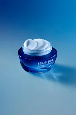 Clearance Blue Pro-Retinol Moisturizing Eye Cream silmänympärysvoide 15 ml Ihonhoidon Tehoaineet|Kasvojenhoito
