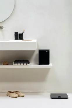 Outlet Bo roska-astia 4L matt black Muut Kylpyhuonetarvikkeet|Roskakorit