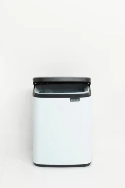 Brabantia Muut Kylpyhuonetarvikkeet|Roskakorit<Bo roska-astia 7L white