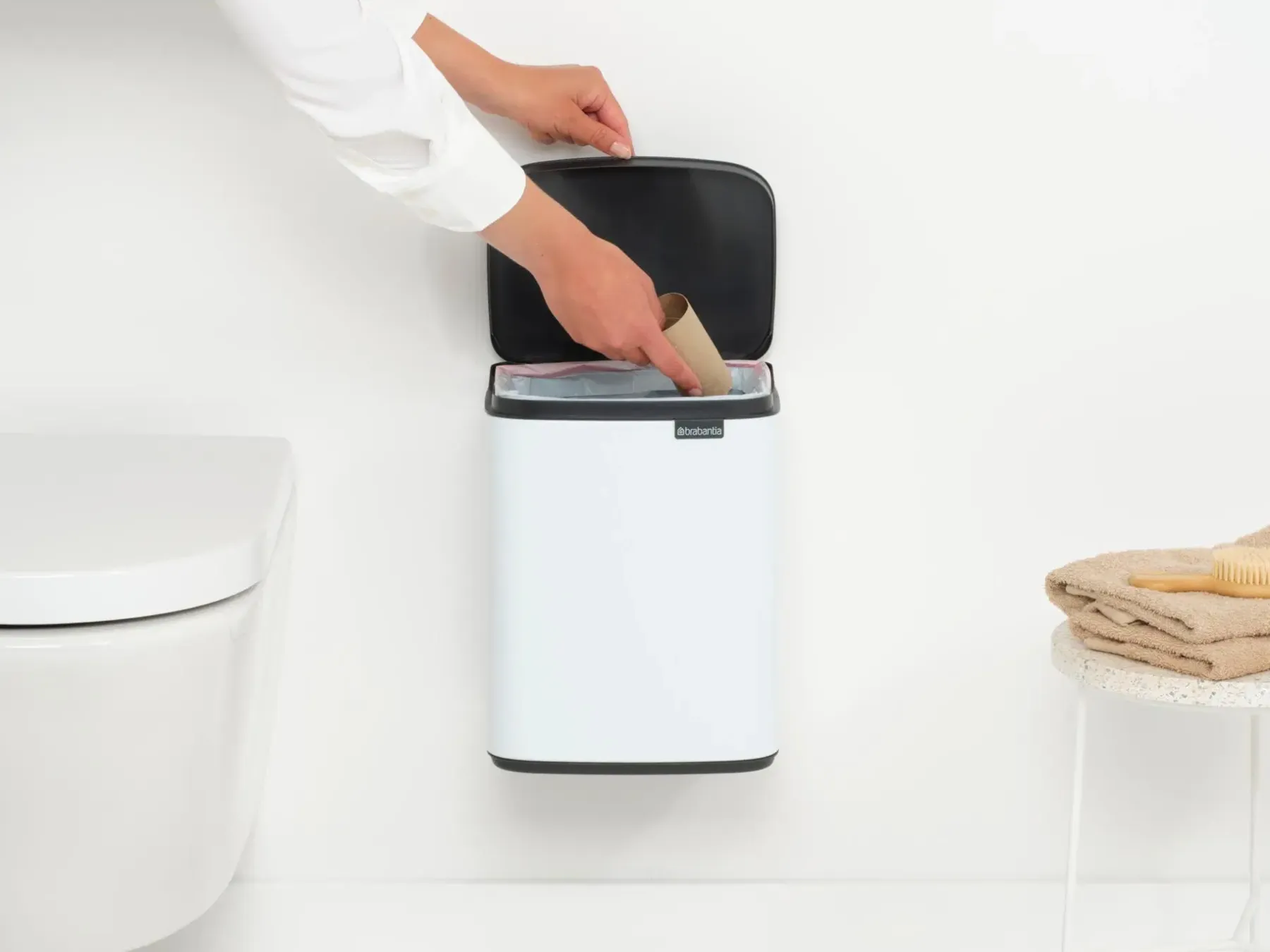 Brabantia Muut Kylpyhuonetarvikkeet|Roskakorit<Bo roska-astia 7L white