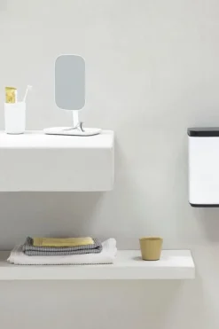 Brabantia Muut Kylpyhuonetarvikkeet|Roskakorit<Bo roska-astia 4L white