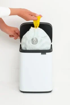 Brabantia Muut Kylpyhuonetarvikkeet|Roskakorit<Bo roska-astia 4L white