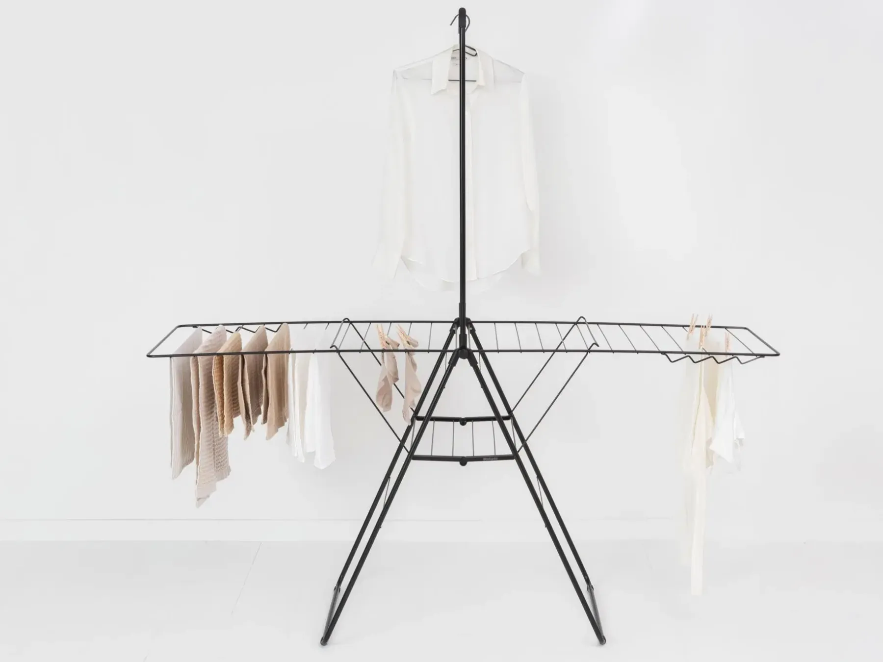 Brabantia Vaatteiden Hoitotuotteet|Vaatteiden Hoitotuotteet<Hangon pyykinkuivausteline 25m + tanko matt black