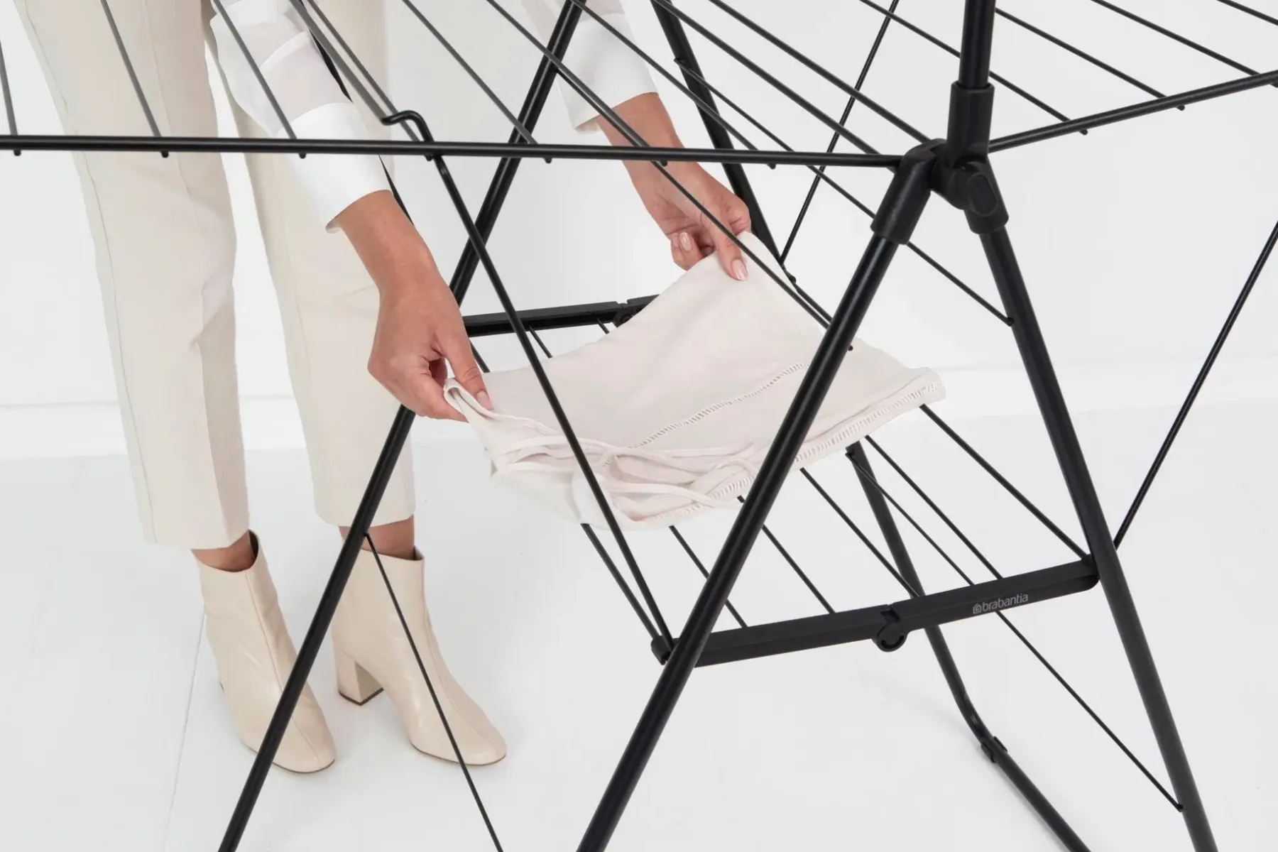 Brabantia Vaatteiden Hoitotuotteet|Vaatteiden Hoitotuotteet<Hangon pyykinkuivausteline 25m + tanko matt black