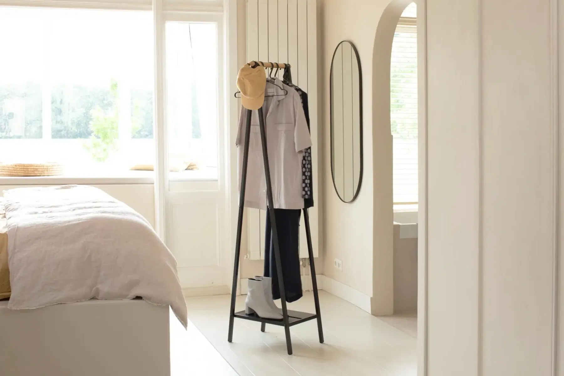 Best Linn vaateteline kompakti black Pyykinhoito