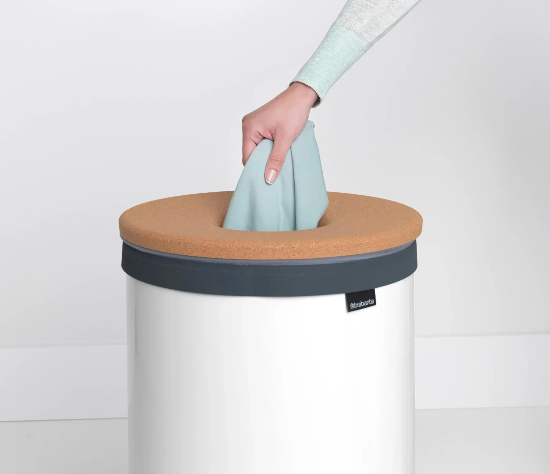 Brabantia Pyykinhoito<pyykkikori 60L korkkikansi white