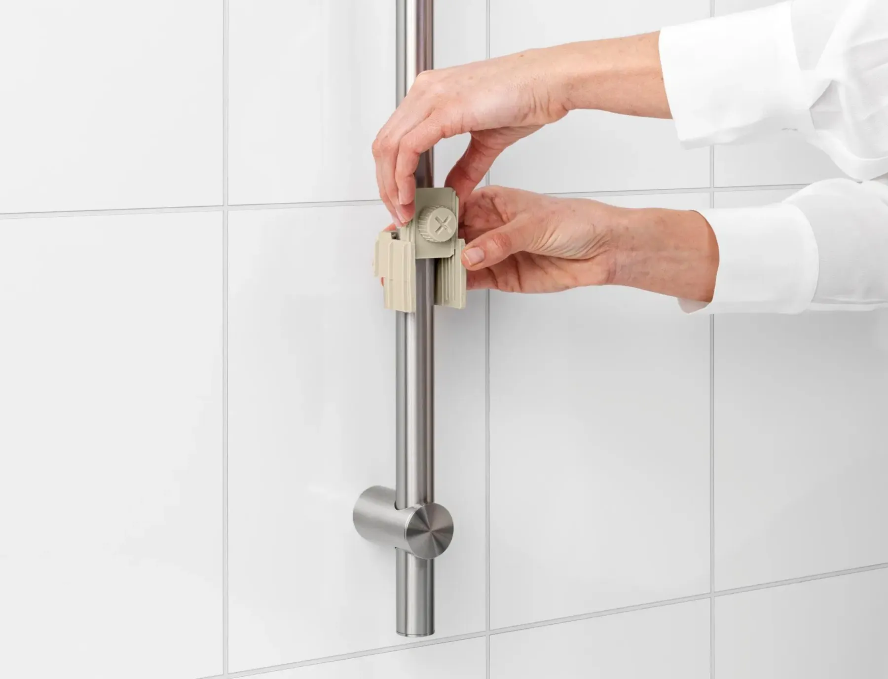 Brabantia Muut Kylpyhuonetarvikkeet<ReNew suihkuhylly soft beige