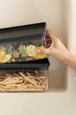 Tasty+ pinottava säilytyspurkki 1,5L dark grey Keittiötarvikkeet