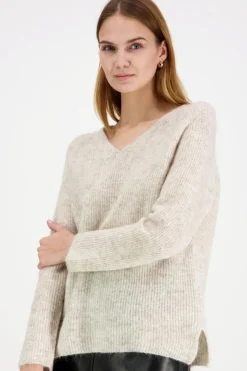 Claire Woman Neuleet<Claire Petrusjka mohair villa v-naulepaita