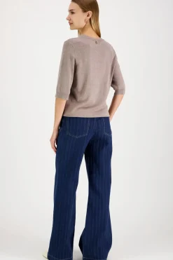 Claire Woman Neuleet<Claire Putri neule