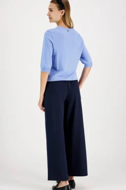 Claire Woman Neuleet<Claire Putri neule