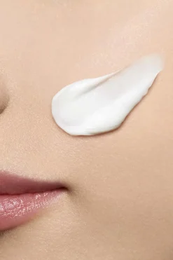 Online Hydra-Essentiel [HA²] Rich Cream päivävoide 50 ml Kasvojenhoito