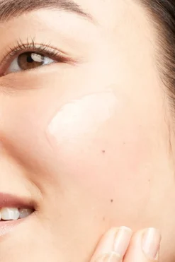 Clinique Hajusteettomat Ihonhoidon Tuotteet|Ihonhoidon Tehoaineet<Moisture Surge 100H Auto-Replenishing Hydrator kasvovoide 30 ml