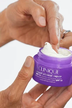 Sale Smart Clinical Repair SPF 30 Wrinkle Correcting Cream päivävoide 50 ml Ihonhoidon Tehoaineet|Kasvojenhoito