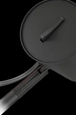 New Design by Grönlund Spot pöytävalaisin Pöytävalaisimet