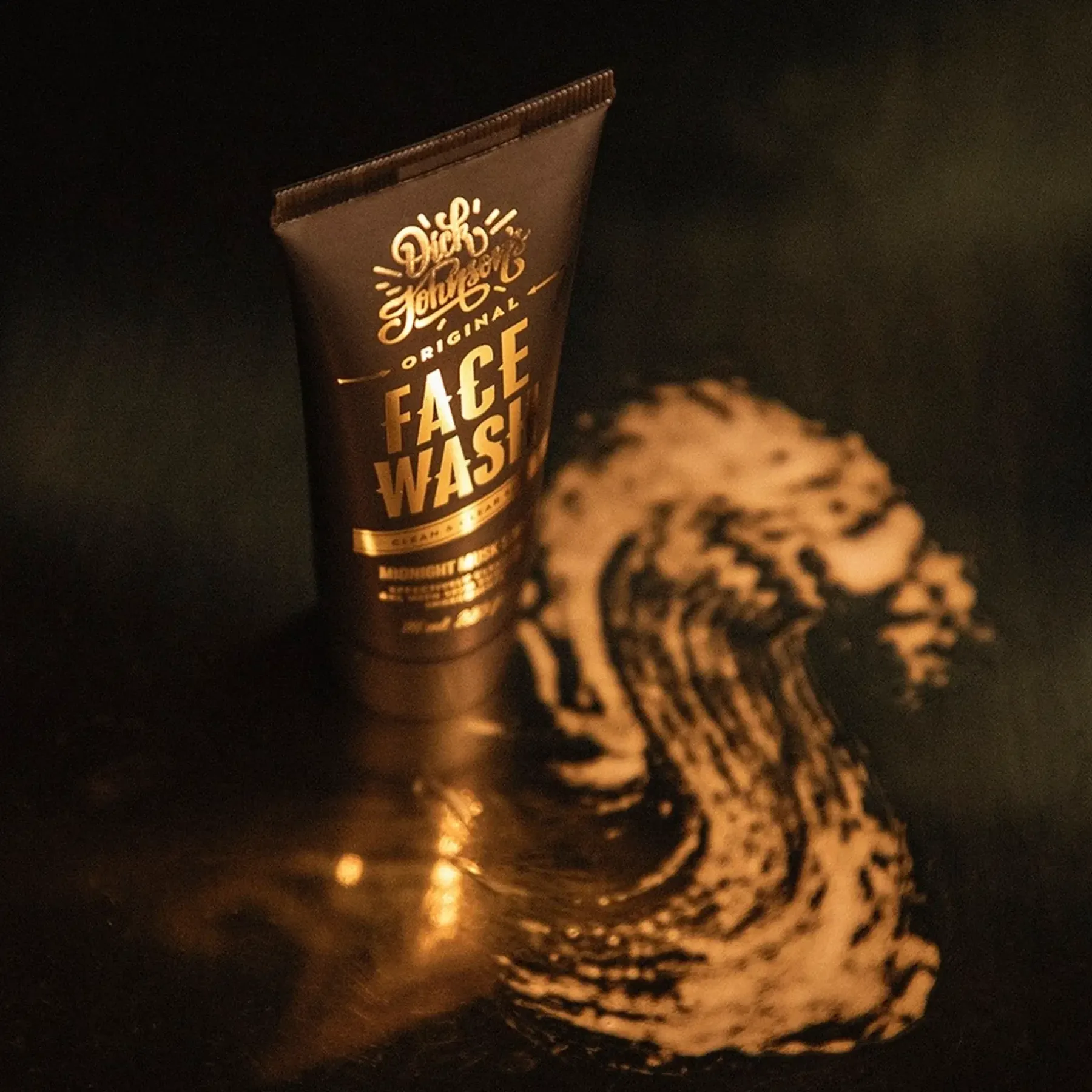 Dick Johnson Ihonhoito<Face Wash Midnight Musk kasvojen puhdistusgeeli 75 ml