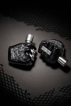 Only The Brave Tattoo EdT tuoksu 35 ml Tuoksut