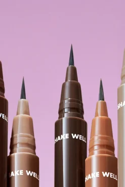 e.l.f. Silmämeikit<Holy Strokes Micro-Fine Brow Pen kulmakynä 0,05 g