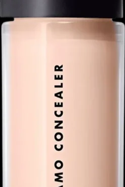 Clearance 16HR Camo Concealer peitevoide 6 ml Kasvomeikit