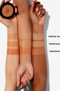 Primer-Infused Bronzer aurinkopuuteri 10 g Kasvomeikit