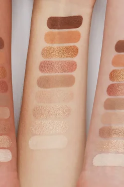 the NUDE edition eyeshadow palette 10 Pretty In Nude 10 g Silmämeikit