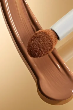 Clearance Futurist Soft Touch Brightening Skincealer peitevoide 6 ml Kasvomeikit