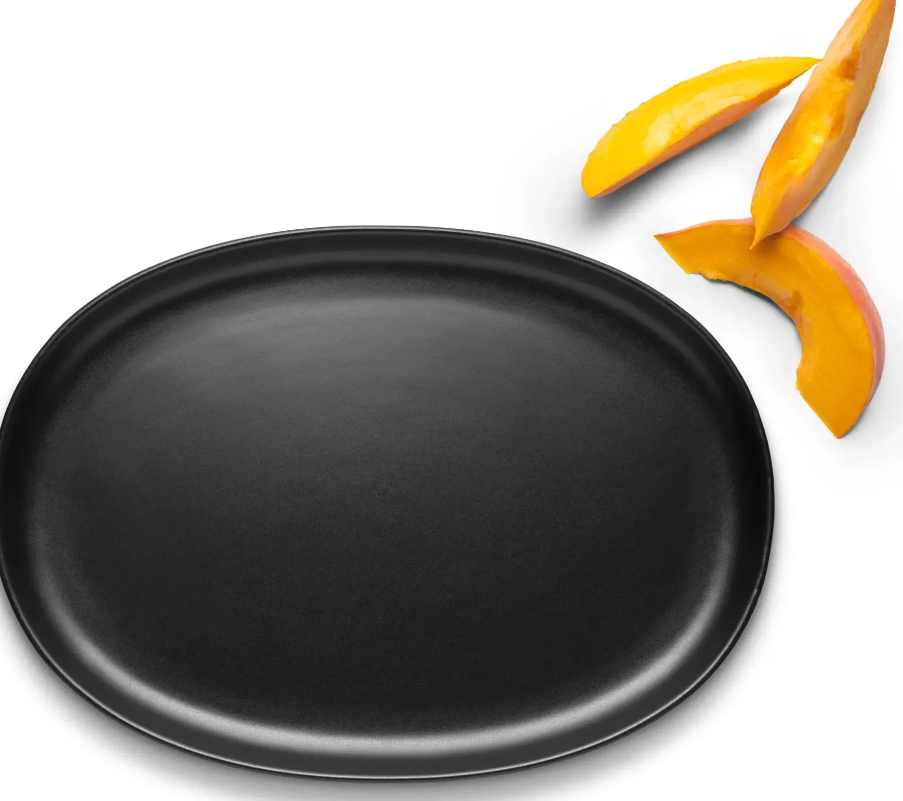 Best Nordic Kitchen ovaali lautanen 31 cm, musta Lautaset