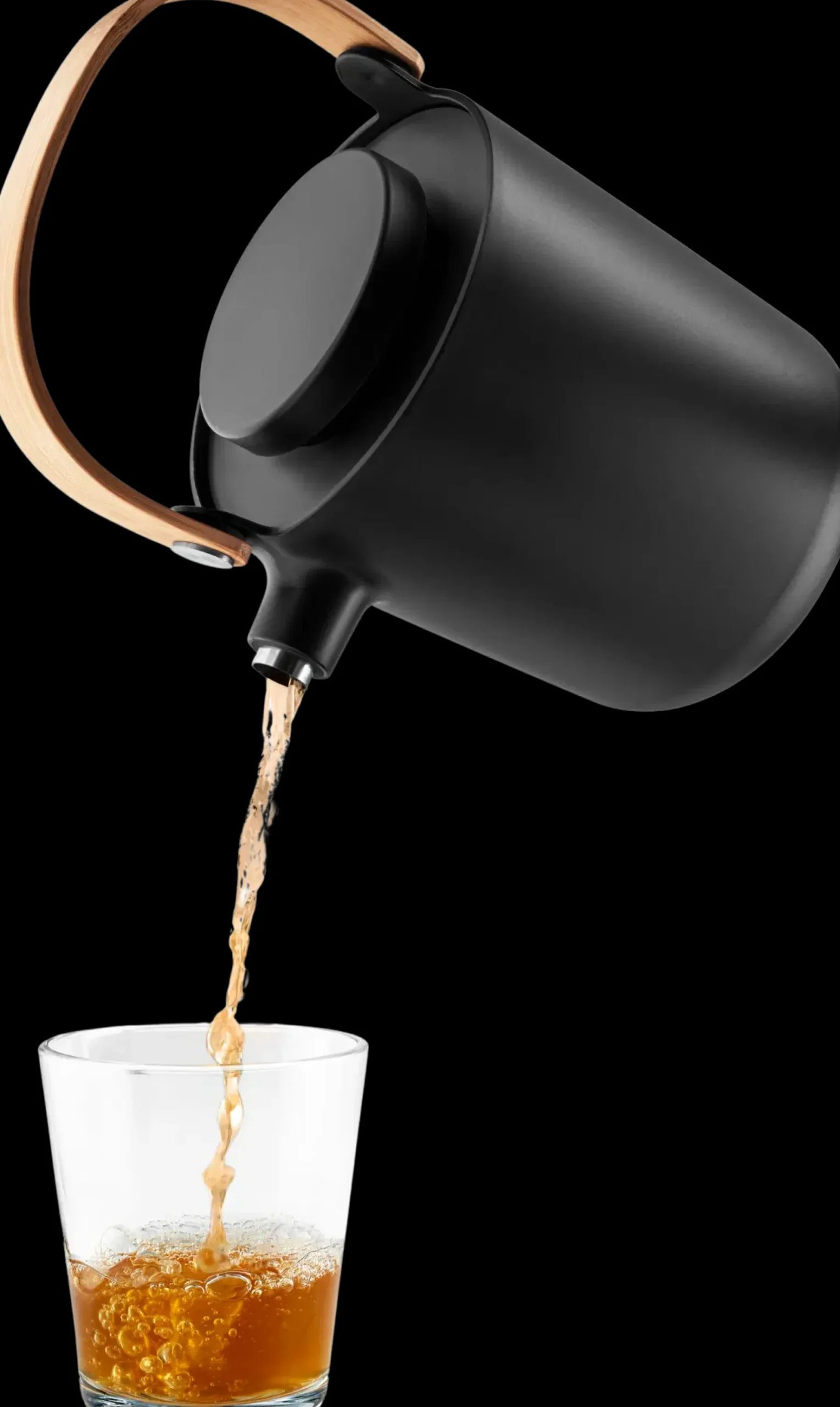 Outlet teenhaudutin termos NK 1,0 l musta Tarjoiluastiat