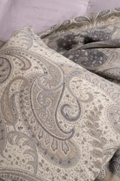 Fanni K Sisustustyynyt Ja Tyynynpäälliset<Koristetyyny Paisley 45x45cm