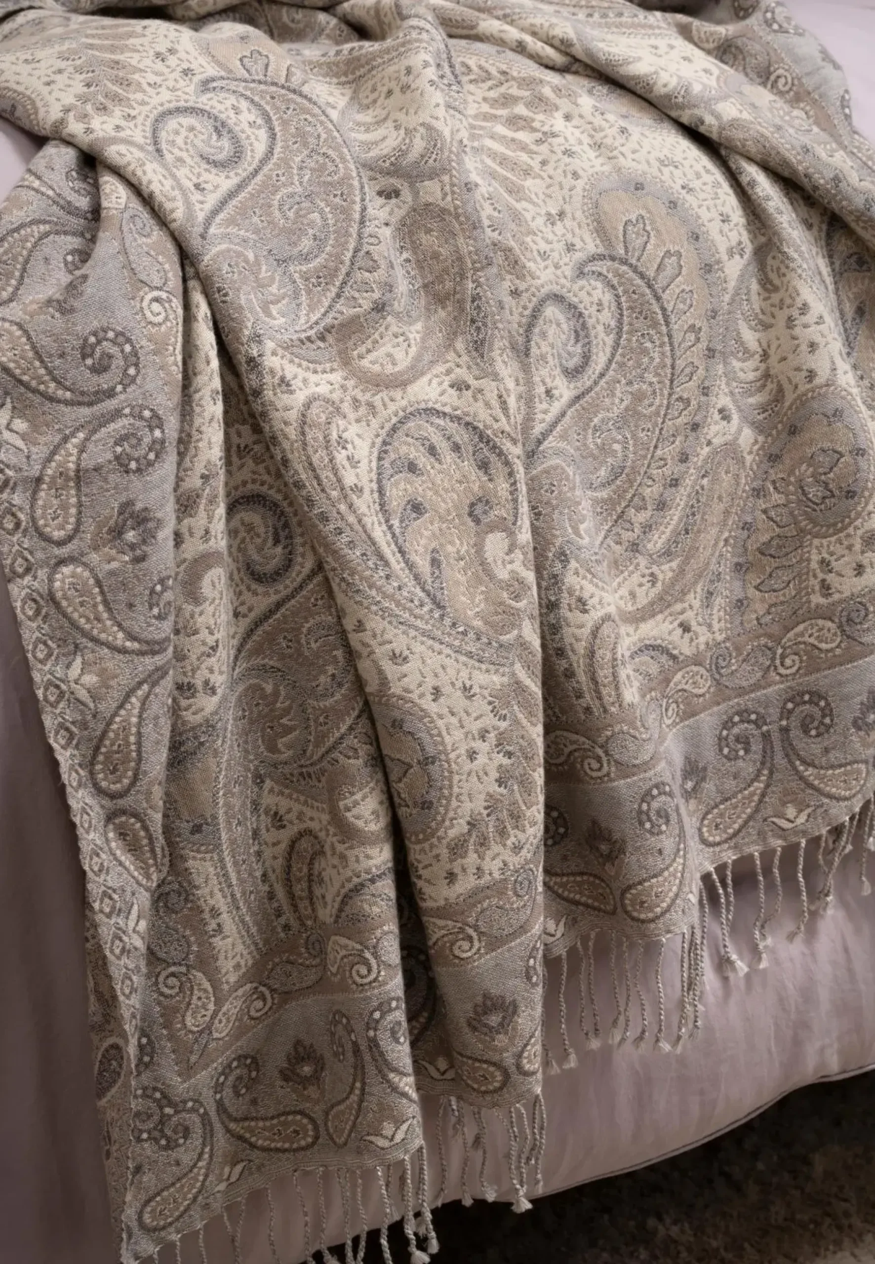 Clearance Torkkupeitto Paisley 130x170 cm Viltit, Huovat Ja Torkkupeitot