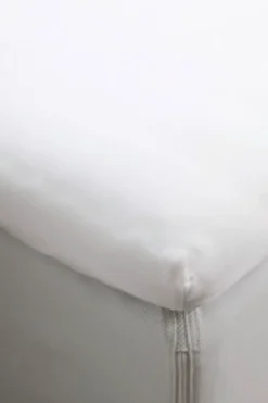 Hot muotoonommeltu aluslakana 120x200+25 cm Lakanat