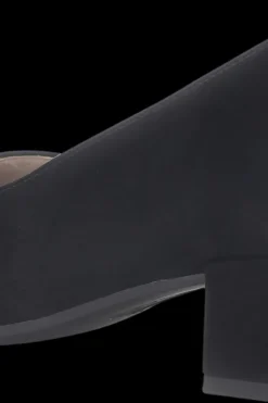 Gabor Avokkaat<avokkaat