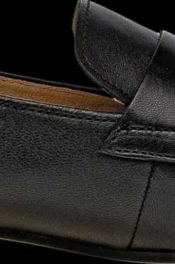 Clearance loaferit Kävelykengät