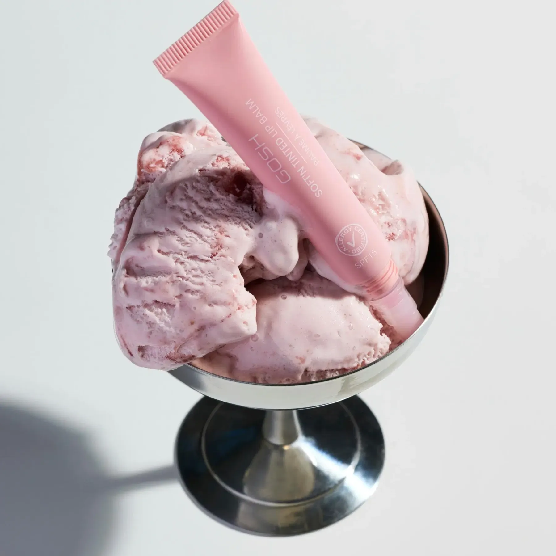 Sale Soft`n Tinted Lip Balm huulikiilto 8 ml Hajusteettomat Meikit|Huulimeikit