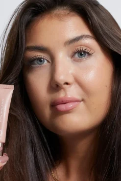 Sale Soft`n Tinted Lip Balm huulikiilto 8 ml Hajusteettomat Meikit|Huulimeikit