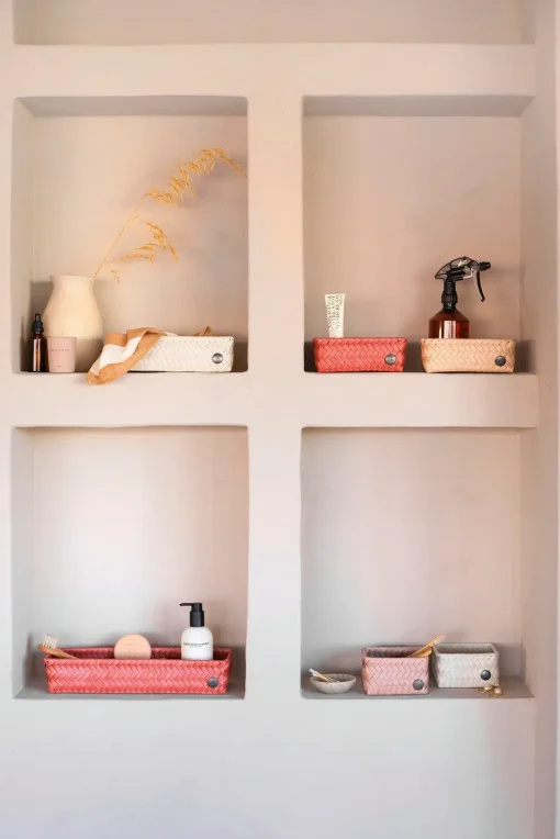 Handed By Korit Ja Rasiat<kierrätysmuovinen suorakulmio pikkukori sahara 7 x 18 x 12 cm