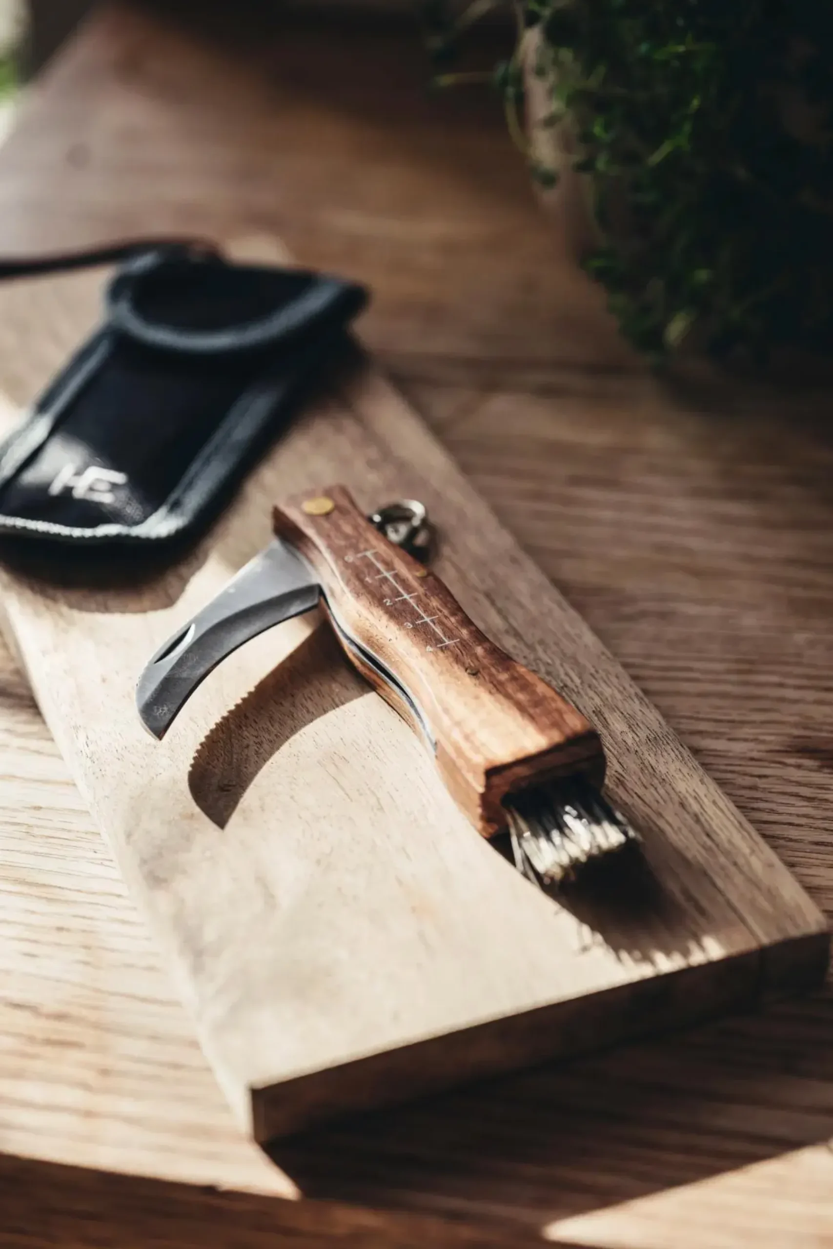 Heirol Keittiöveitset<taittuva sieniveitsi