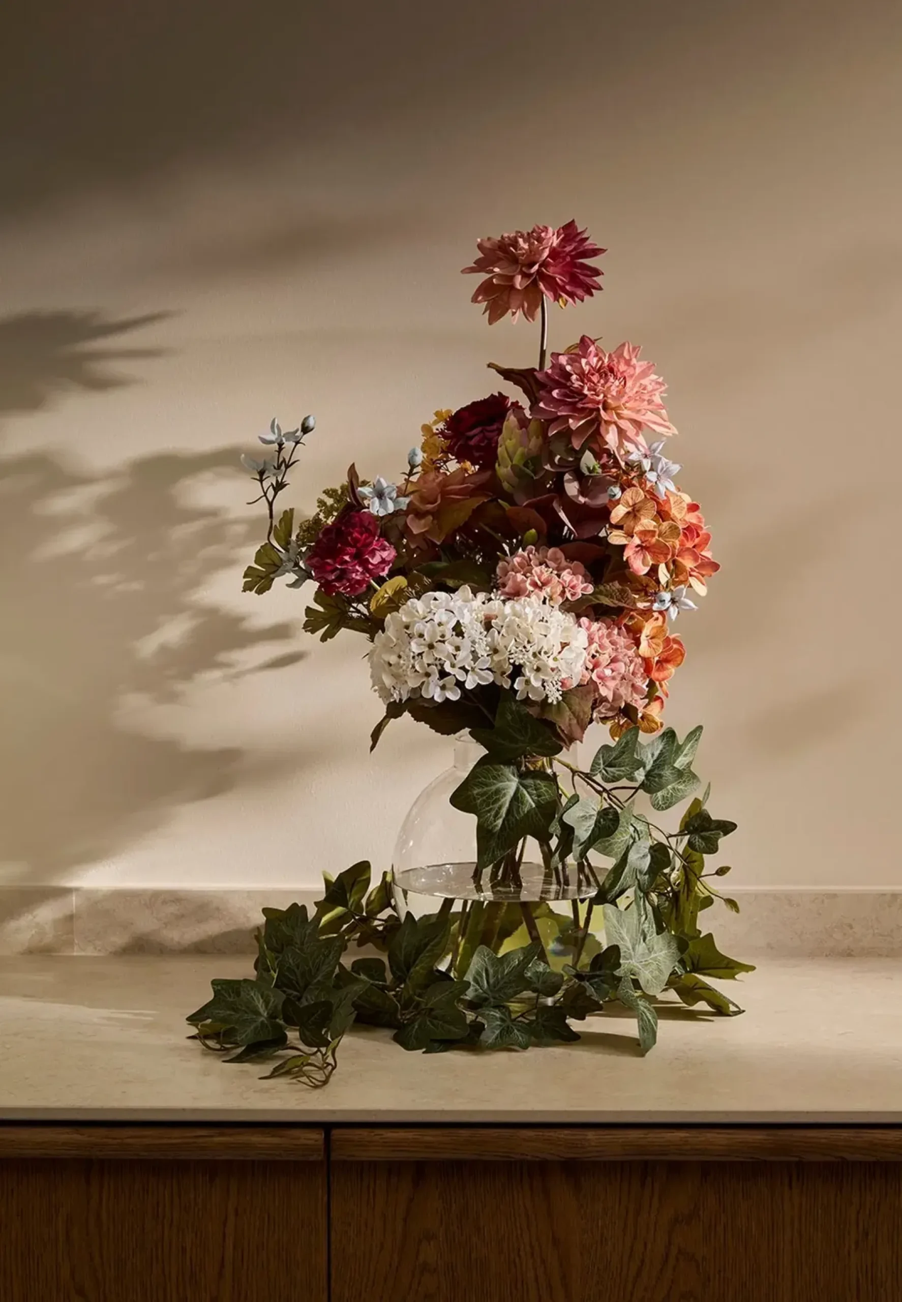 Hot Åhlens Home Dahlia lasimaljakko 24x26 cm Maljakot